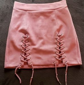 *****SOLD*****                          Pink Mini Skirt (velveteen)